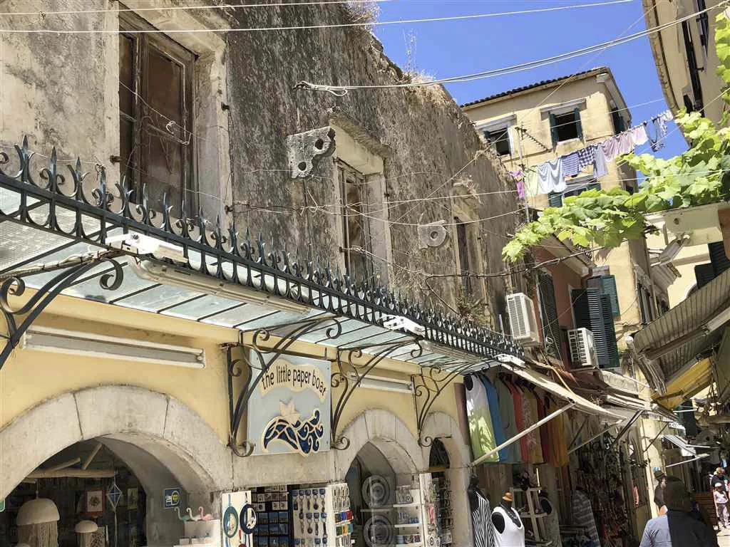 opa tizers corfu old town 5
